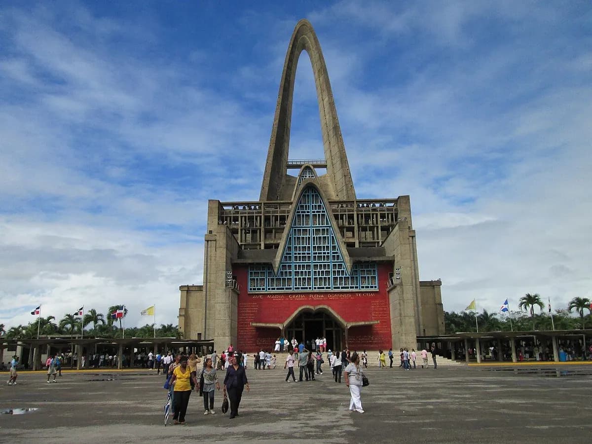 Basílica de Nuestra Señora de la Altagracia en Higüey